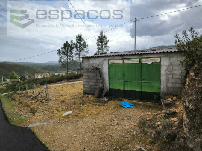 Armazém para Venda em Sobreira Formosa e Alvito da Beira