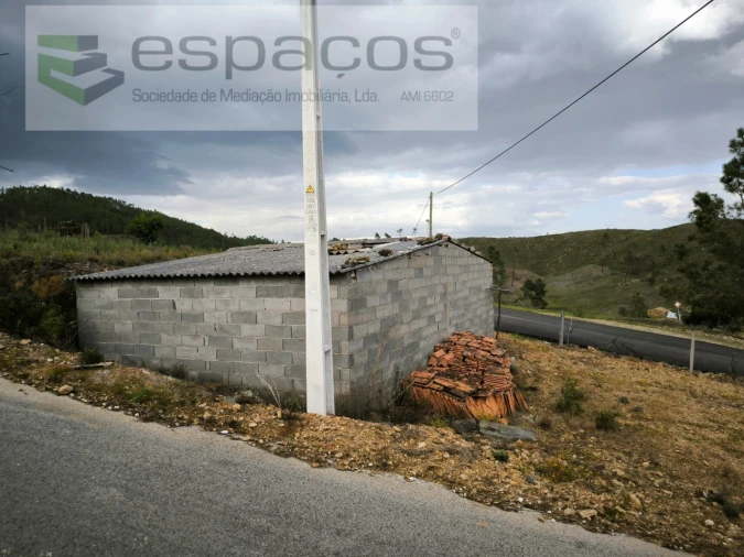 Armazém para Venda em Sobreira Formosa e Alvito da Beira Foto 3