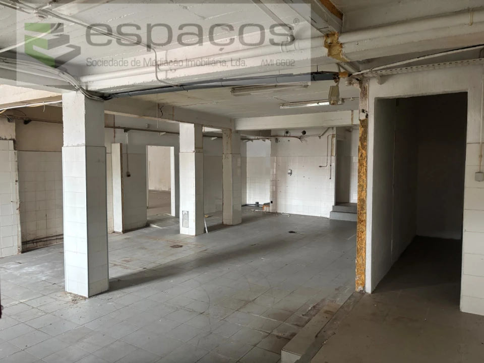 Armazém para Venda em Castelo Branco Foto 4