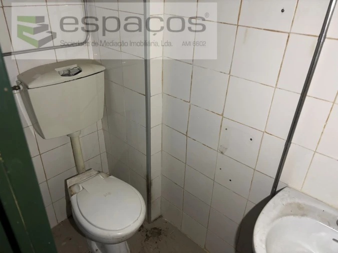 Armazém para Venda em Castelo Branco Foto 10