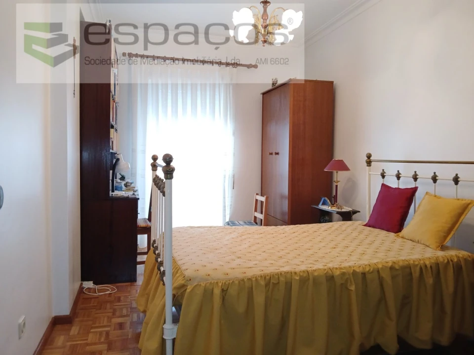 Apartamento para Venda em Castelo Branco Foto 12