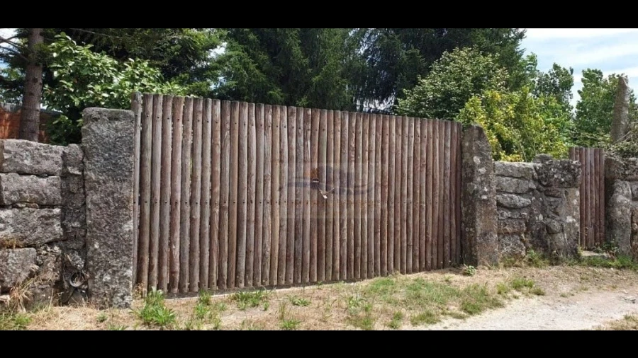 Terreno para Venda em Vilar de Besteiros e Mosteiro de Fráguas