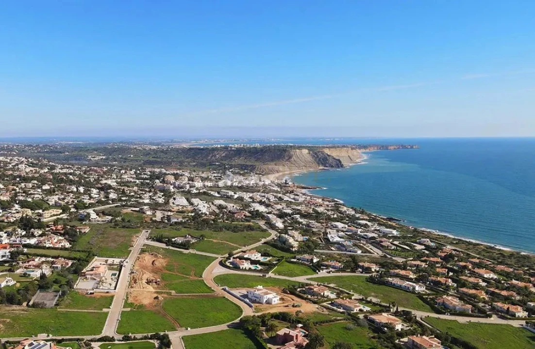 Terreno para Venda em Luz Foto 4