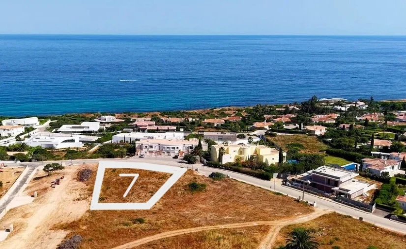 Terreno para Venda em Luz Foto 1