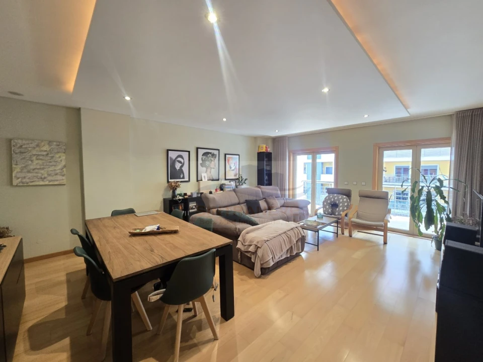 Apartamento T2 para Venda em Mina de Água Foto 11