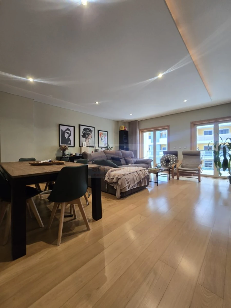 Apartamento T2 para Venda em Mina de Água Foto 12