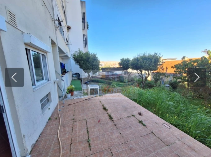 Apartamento T1 para Venda em Mina de Água Foto 1