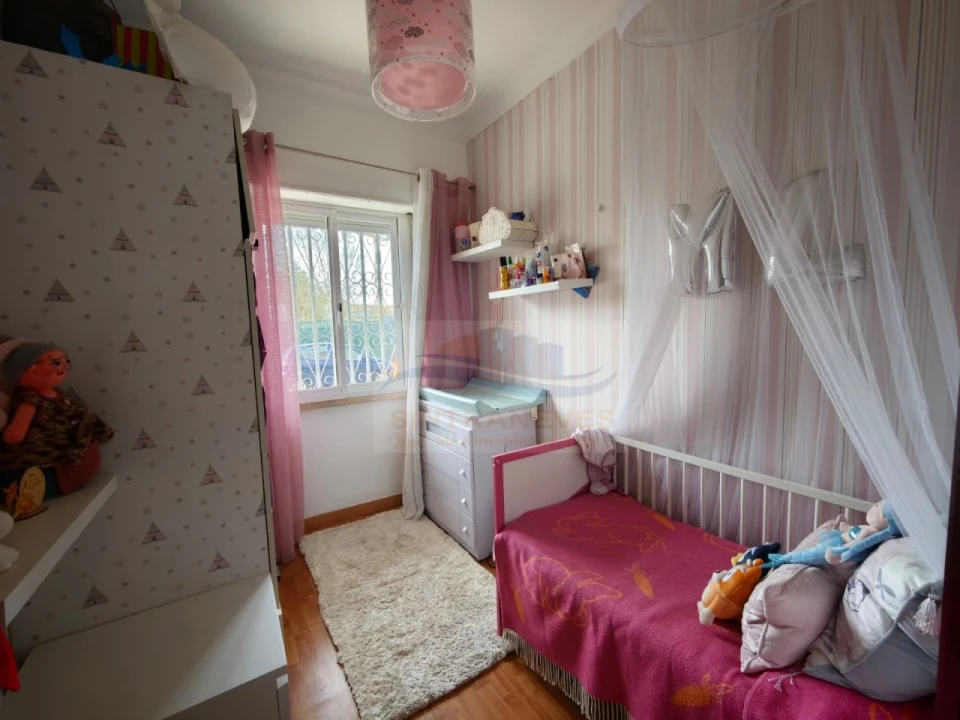 Apartamento T2 para Venda em Agualva e Mira-Sintra Foto 17