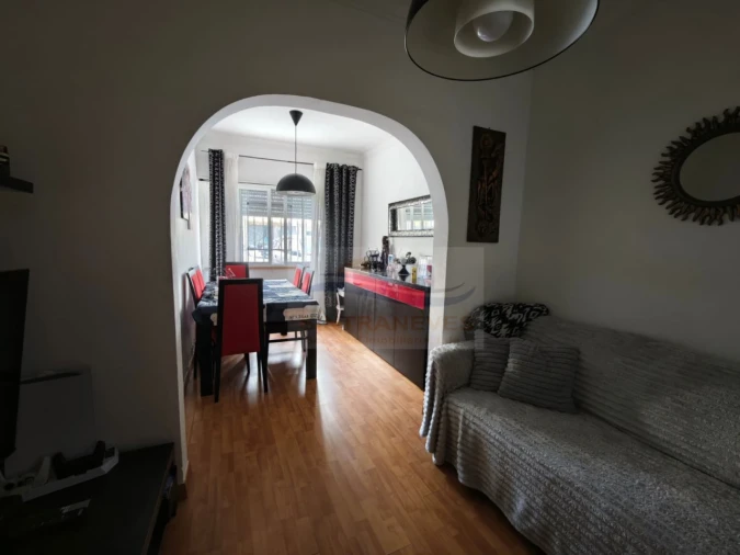 Apartamento T2 para Venda em Agualva e Mira-Sintra Foto 10