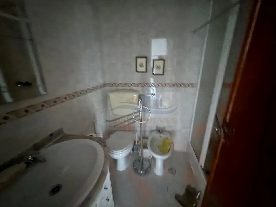 Apartamento T2 para Venda em Águas Livres Foto 6