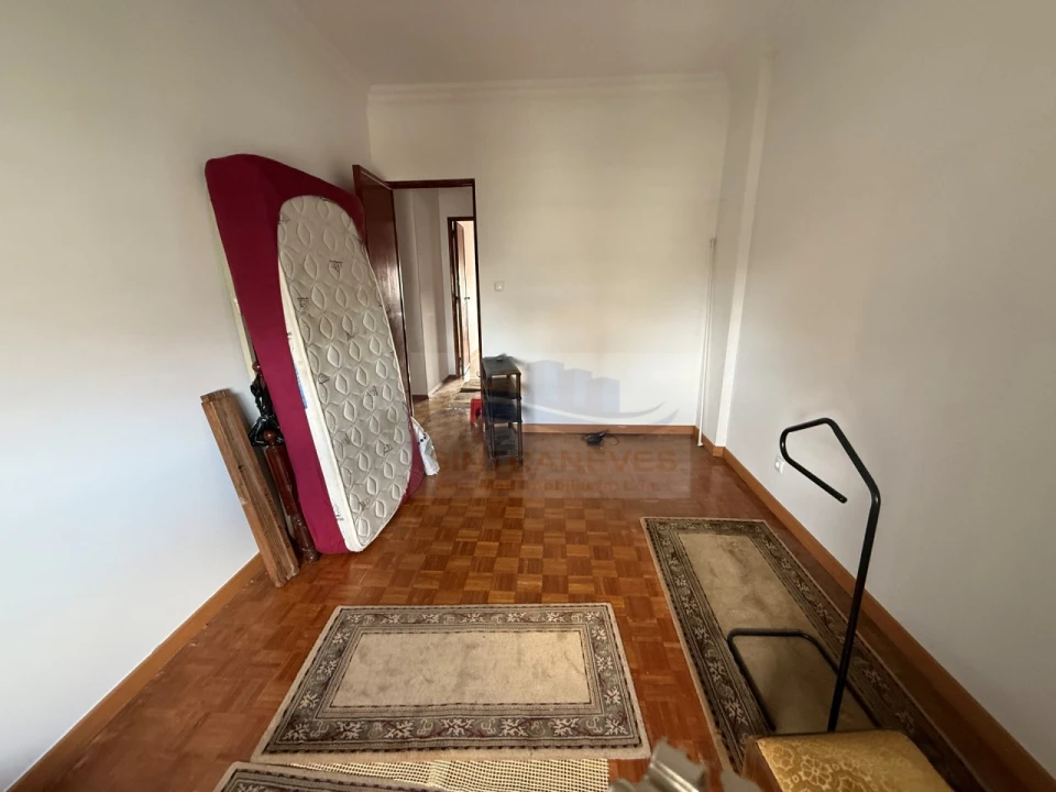 Apartamento T2 para Venda em Águas Livres Foto 11