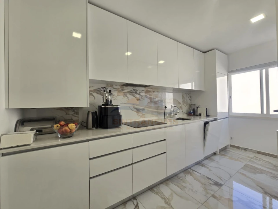 Apartamento T2 para Venda em Mina de Água Foto 6