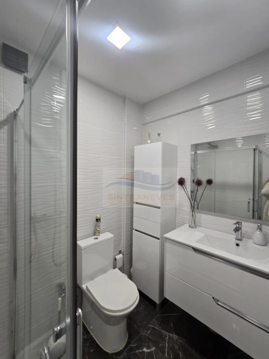 Apartamento T2 para Venda em Mina de Água Foto 13