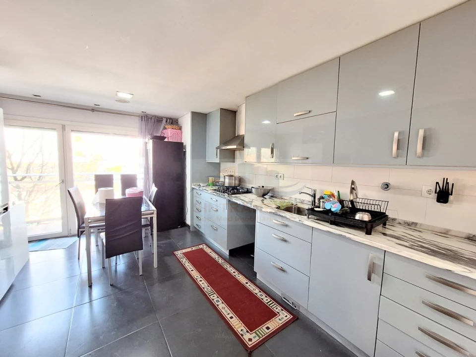 Apartamento T2 para Venda em Venteira Foto 5