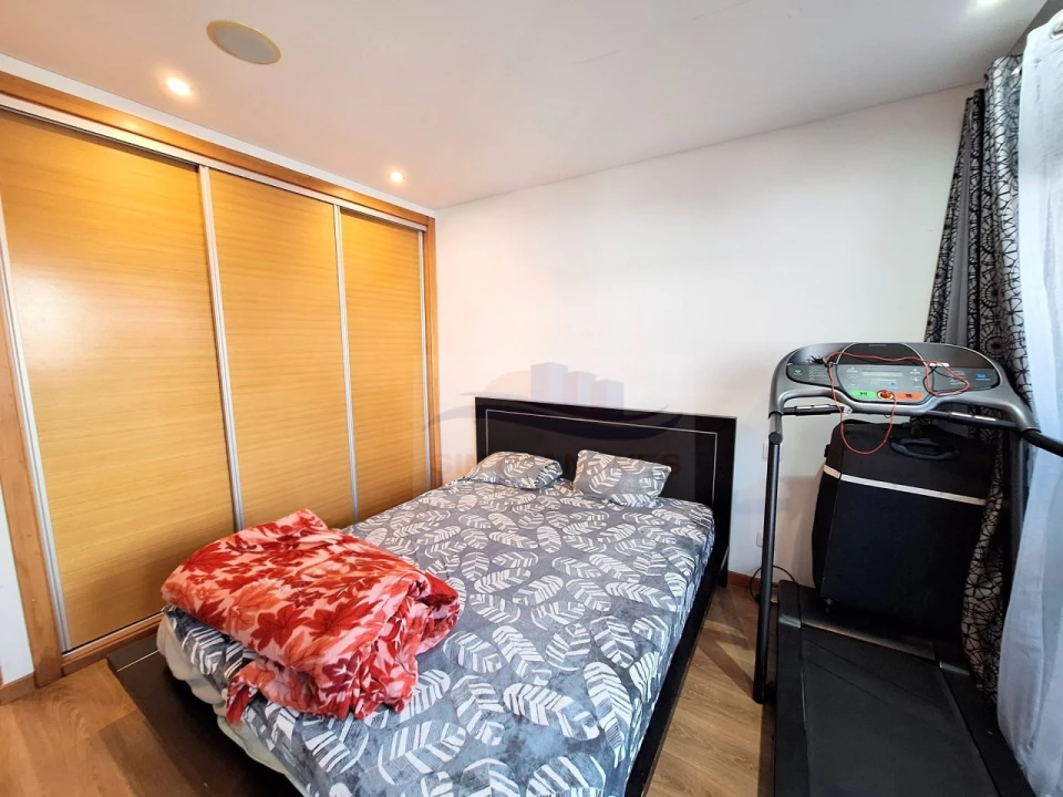 Apartamento T2 para Venda em Venteira Foto 15