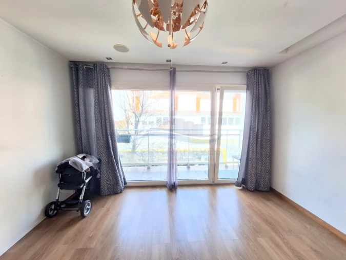 Apartamento T2 para Venda em Venteira Foto 8