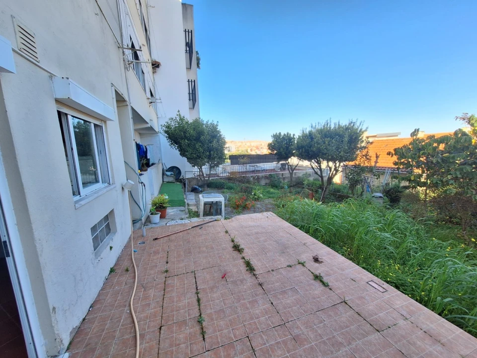 Apartamento T1 para Venda em Mina de Água Foto 18