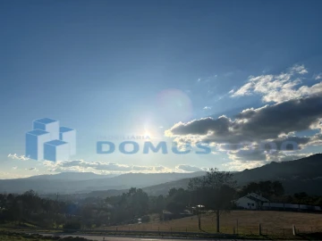 Terreno para Venda em Adoufe e Vilarinho de Samardã