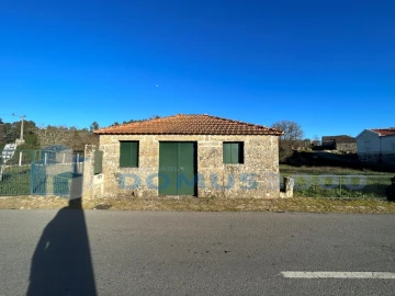 Terreno para Venda em Constantim e Vale de Nogueiras