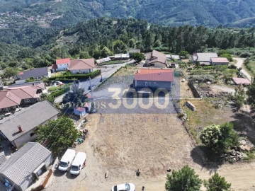 Terreno para Venda em Torgueda
