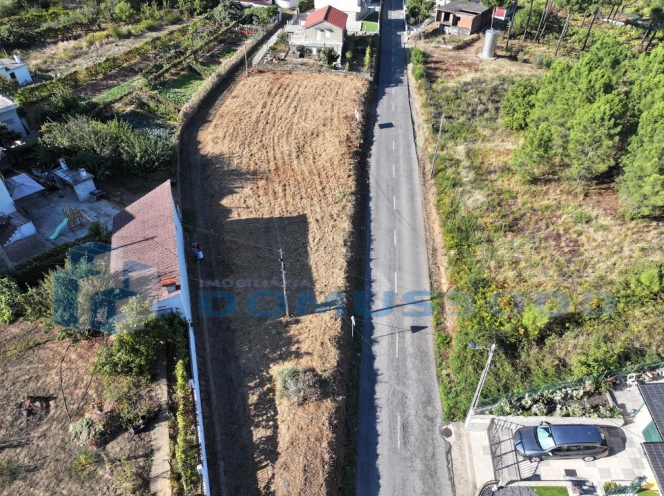 Terreno para Venda em Folhadela Foto 3