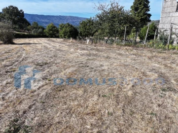 Terreno para Venda em Mouçós e Lamares