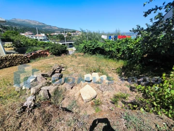 Terreno para Venda em Vila Marim