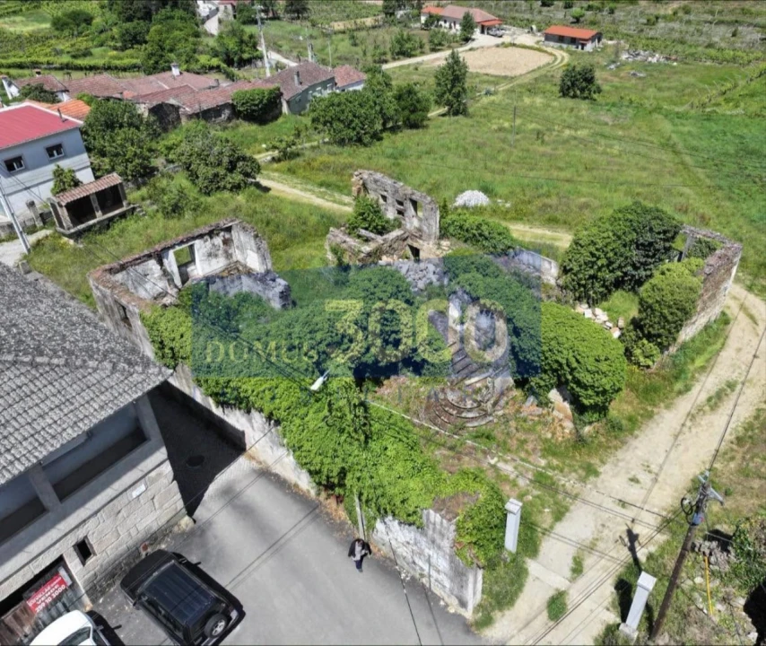 Terreno para Venda em Folhadela Foto 14
