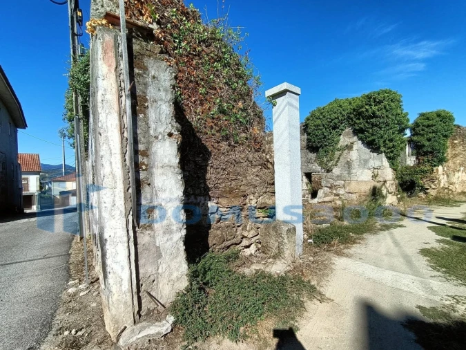 Terreno para Venda em Folhadela Foto 11