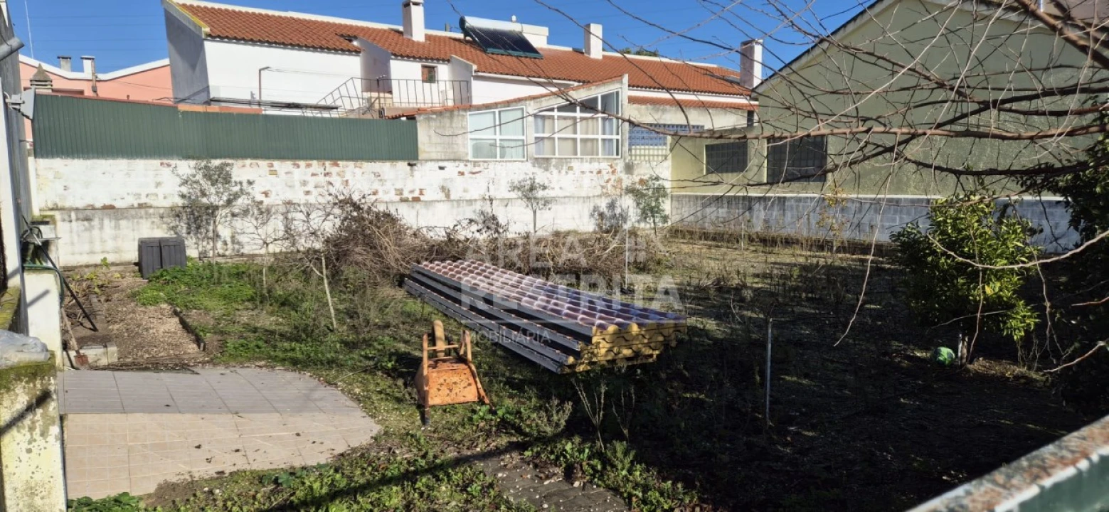 Terreno para Venda em Palmela Foto 2