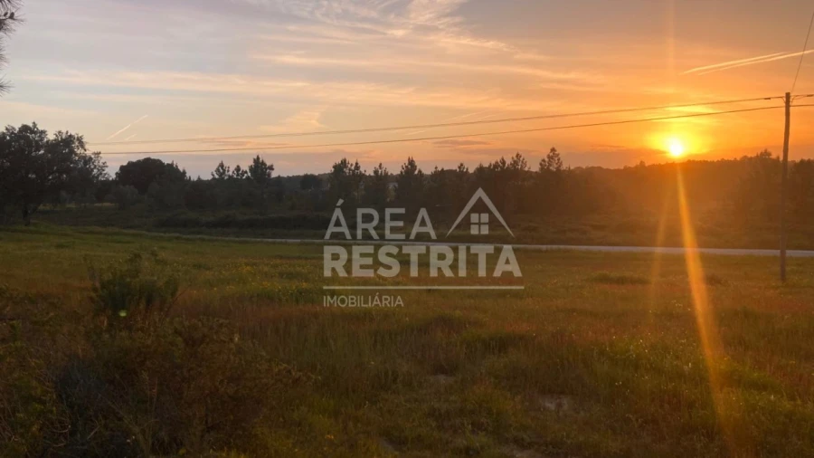 Terreno para Venda em Canha Foto 24