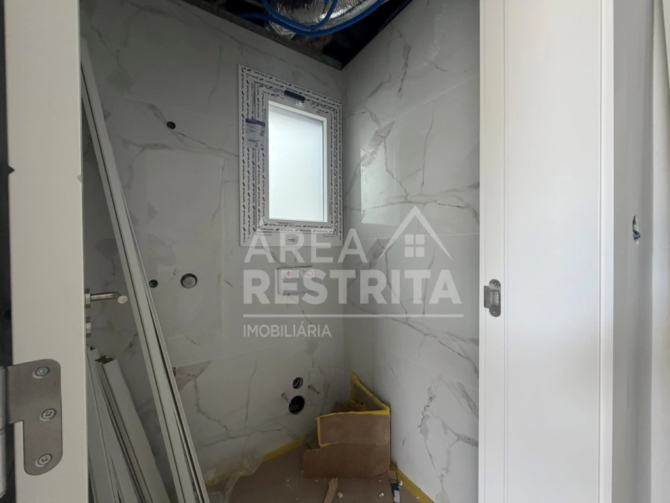 Moradia T3 para Venda em Fernao Ferro Foto 20