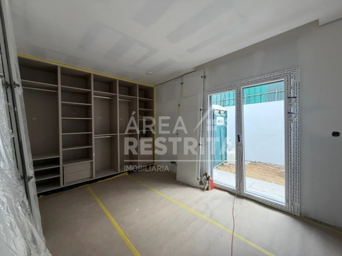 Moradia T3 para Venda em Fernao Ferro Foto 12