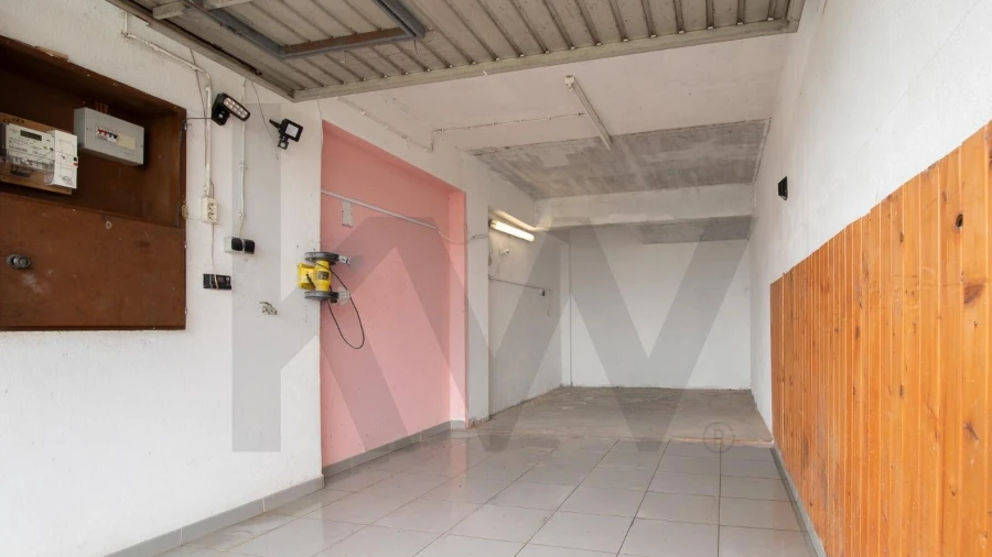 Garagem para Venda em Vila Franca de Xira