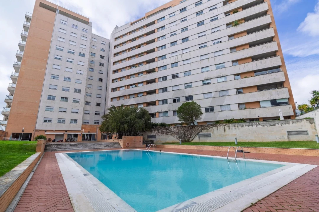 Apartamento T1 para Venda em Santa Clara Foto 38