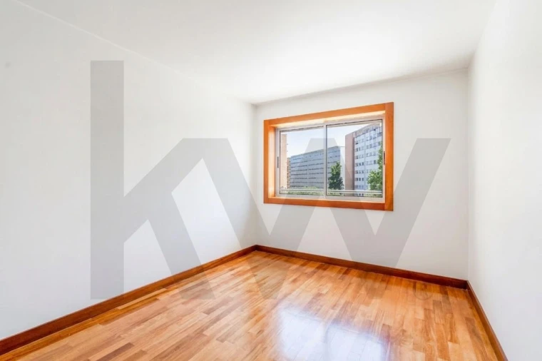 Apartamento T1 para Venda em Santa Clara Foto 12