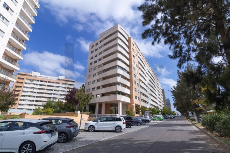 Apartamento T1 para Venda em Santa Clara Foto 37