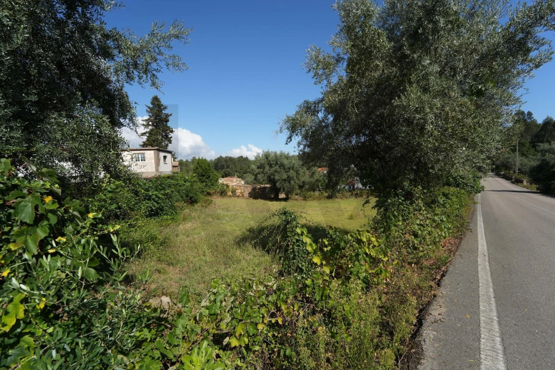 Moradia T3 para Venda em Arrifana Foto 39