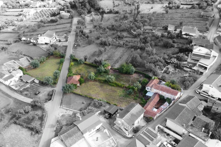 Moradia T3 para Venda em Arrifana Foto 41