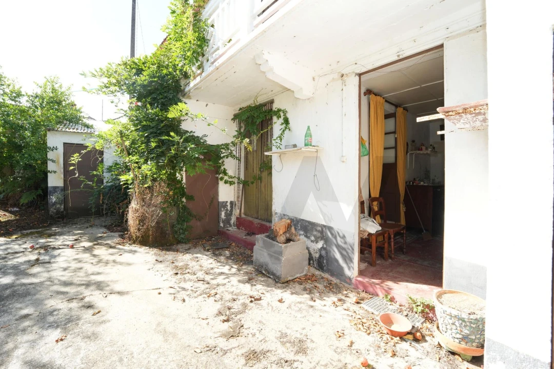 Moradia T3 para Venda em Arrifana Foto 26