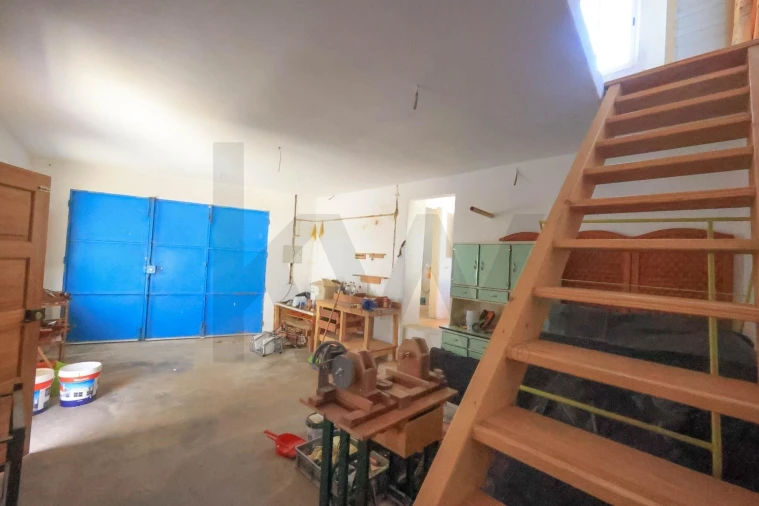 Armazém para Venda em Alcantarilha e Pêra Foto 5