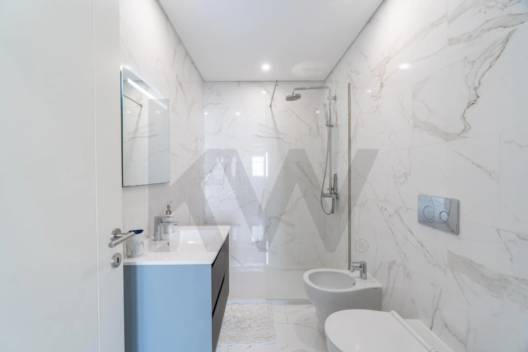 Apartamento T2 para Venda em Faro (Sé e São Pedro) Foto 30