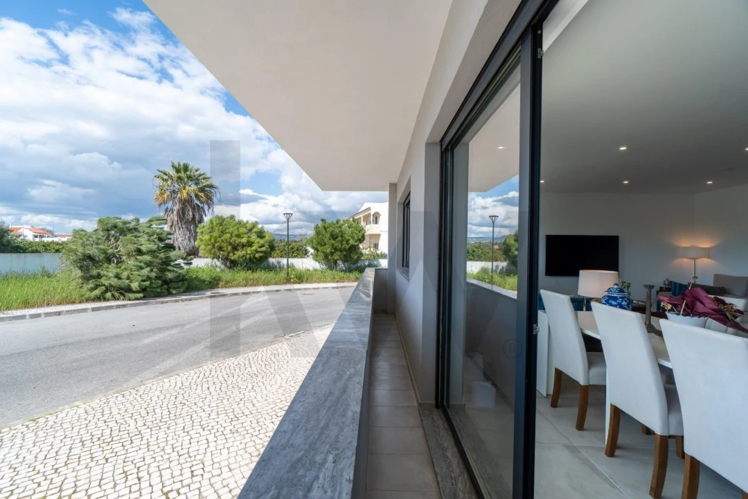 Apartamento T2 para Venda em Faro (Sé e São Pedro) Foto 9