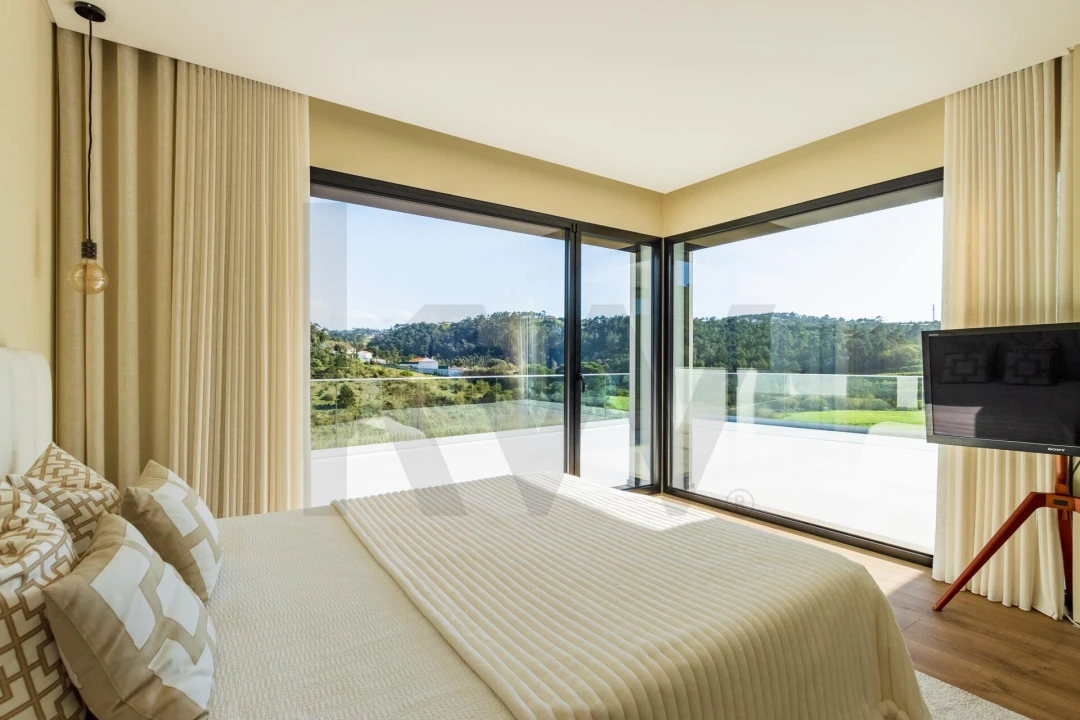 Moradia T4 para Venda em Santo Isidoro Foto 35