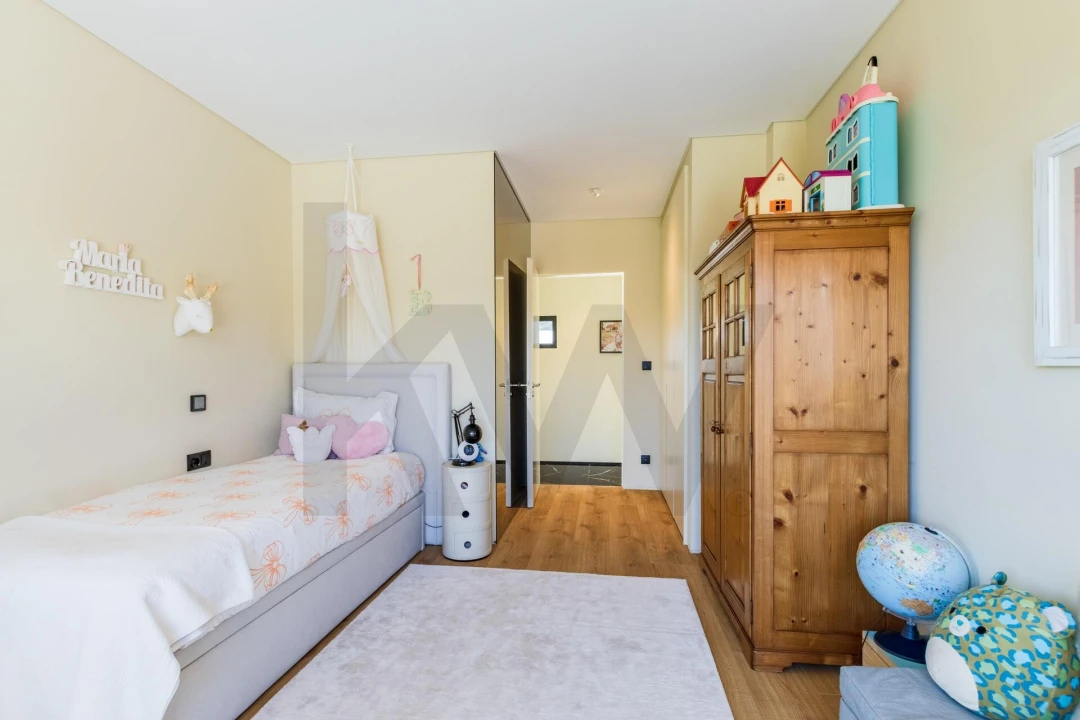 Moradia T4 para Venda em Santo Isidoro Foto 43