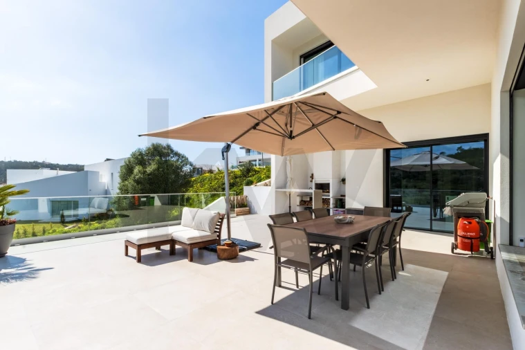 Moradia T4 para Venda em Santo Isidoro Foto 14