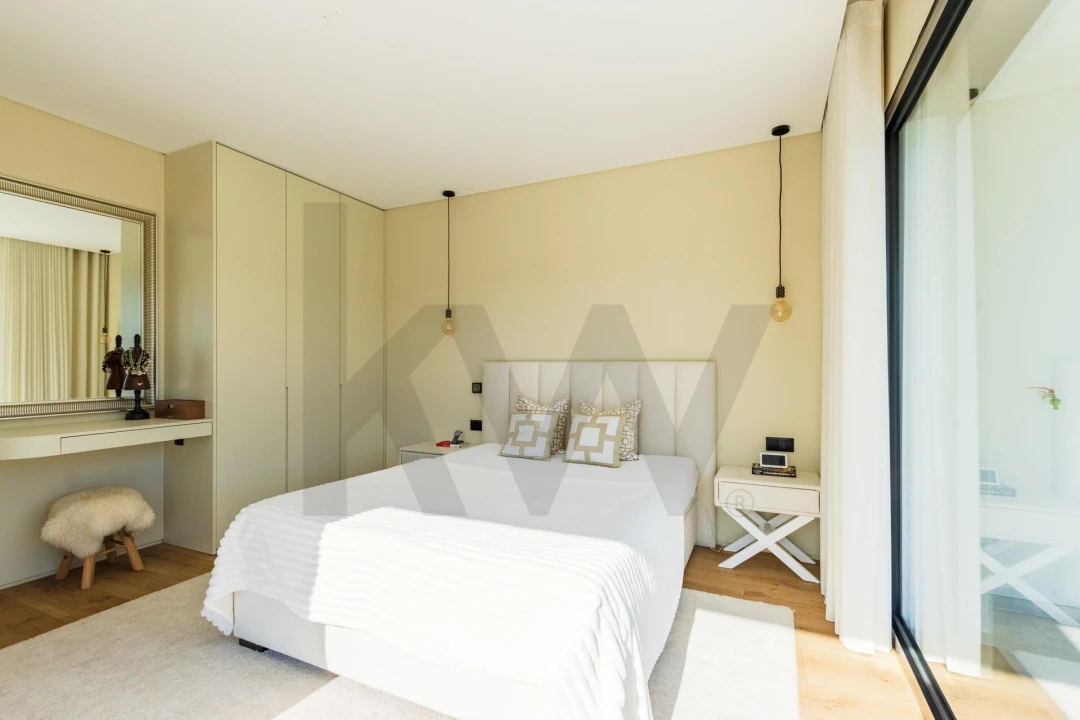 Moradia T4 para Venda em Santo Isidoro Foto 36