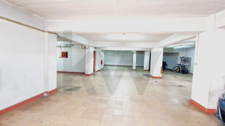 Apartamento T2 para Venda em Cascais e Estoril Foto 21