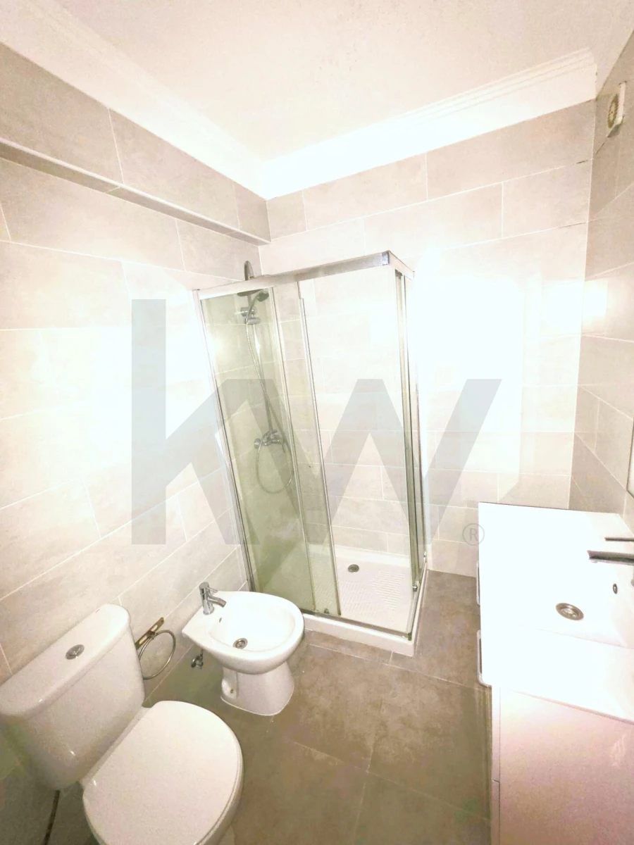 Apartamento T2 para Venda em Cascais e Estoril Foto 15