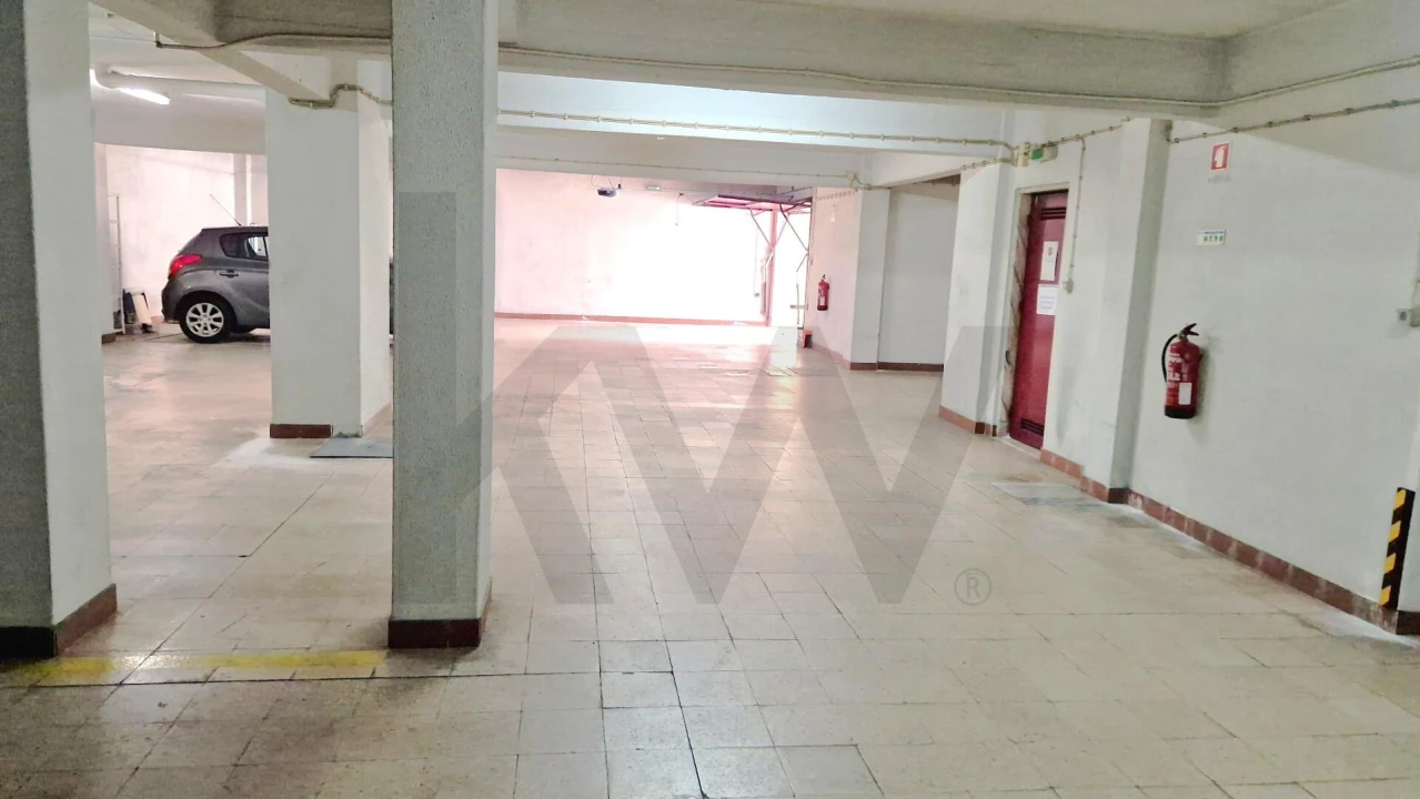 Apartamento T2 para Venda em Cascais e Estoril Foto 20